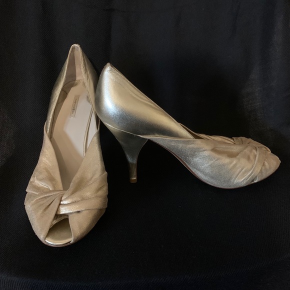 Max Studio heels - Picture 3 of 4